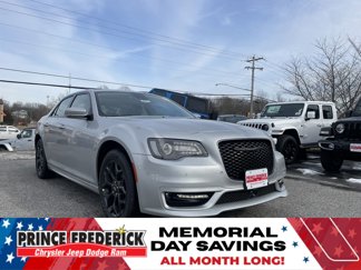 New 2023 Chrysler 300 Touring L w/ Popular Equipment Group image 1