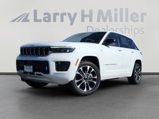 New 2025 Jeep Grand Cherokee Overland image 1