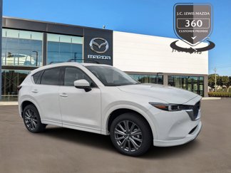New 2025 MAZDA CX-5 Signature image 1