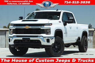 Used 2024 Chevrolet Silverado 2500 LT image 1