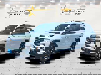 New 2026 Chevrolet Traverse High Country image 1