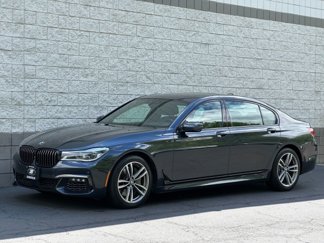 Used 2017 BMW 750i image 1