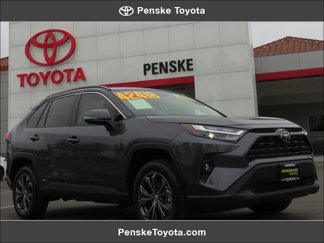 Certified 2025 Toyota RAV4 XLE Premium image 1