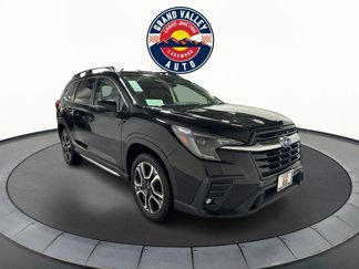 Used 2023 Subaru Ascent Limited image 1