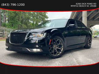 Used 2016 Chrysler 300 S image 1