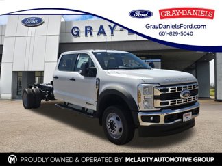 New 2025 Ford F550 4x4 Crew Cab Super Duty image 1