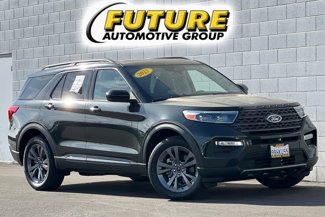 Certified 2022 Ford Explorer XLT w/ Equipment Group 202A image 1