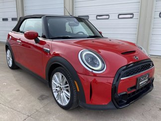 Used 2024 MINI Cooper S image 1