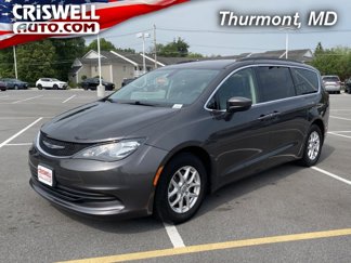Used 2020 Chrysler Voyager Lxi image 1