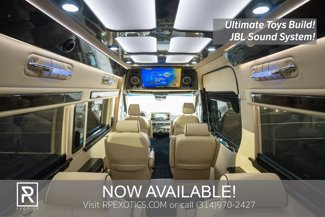 Used 2022 Mercedes-Benz Sprinter 3500 image 1