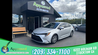 Used 2022 Toyota Corolla LE image 1