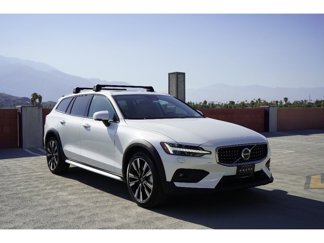 New 2026 Volvo V60 B5 Cross Country Ultra w/ Climate Package image 1