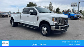 Used 2022 Ford F350 Lariat image 1