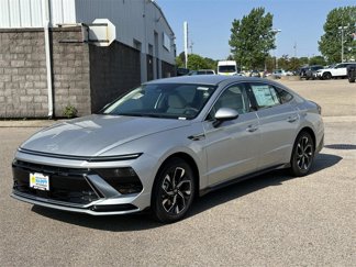 Used 2024 Hyundai Sonata SEL image 1