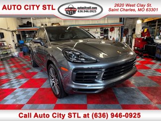 Used 2019 Porsche Cayenne image 1