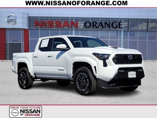 Used 2025 Toyota Tacoma TRD Sport image 1
