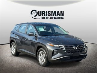 Used 2024 Hyundai Tucson SE image 1