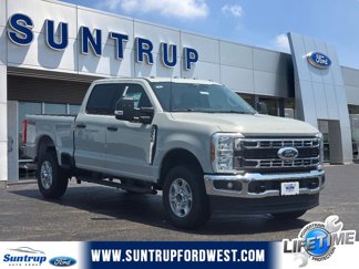 New 2025 Ford F250 XLT w/ FX4 Off-Road Package image 1