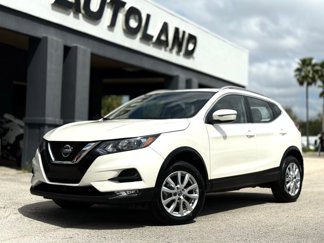 Used 2022 Nissan Rogue Sport SV image 1