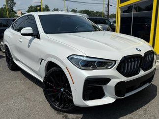 Used 2022 BMW X6 M50i w/ Executive Package image 1