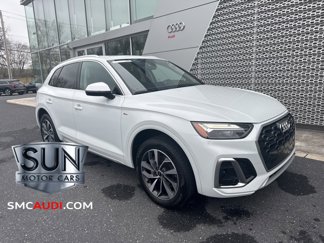 Certified 2024 Audi Q5 2.0T Premium w/ Convenience Package image 1