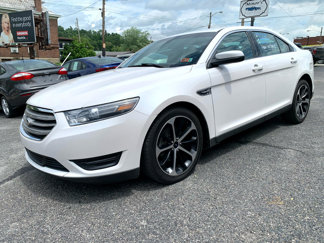 Used 2016 Ford Taurus SEL w/ Equipment Group 201A image 1