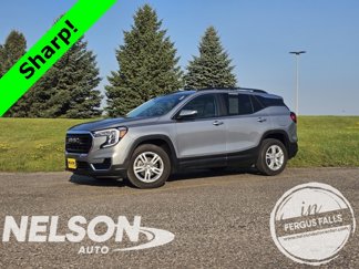 Used 2023 GMC Terrain SLE w/ Driver Convenience Package image 1