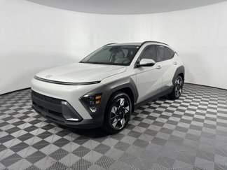 Used 2024 Hyundai Kona SEL image 1