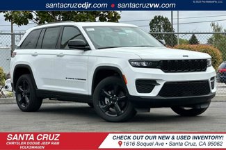 New 2024 Jeep Grand Cherokee Altitude image 1
