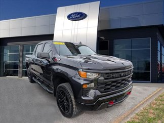 Used 2023 Chevrolet Silverado 1500 Custom Trail Boss image 1