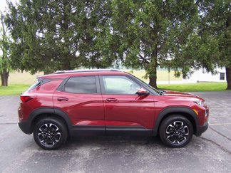 Used 2022 Chevrolet TrailBlazer LT image 1
