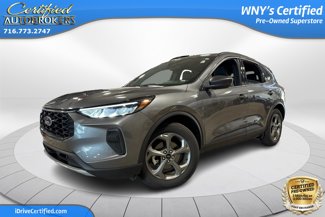 Used 2025 Ford Escape ST-Line image 1