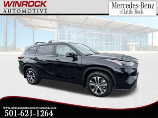 Used 2023 Toyota Highlander XLE image 1