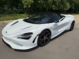 Used 2024 McLaren 750S Spider image 1