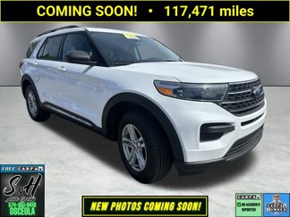 Used 2021 Ford Explorer XLT image 1