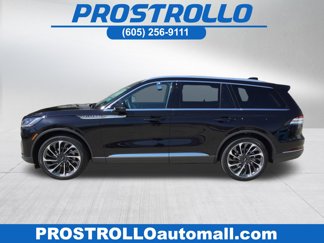 New 2025 Lincoln Aviator Reserve image 1