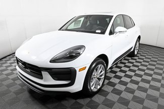 Used 2025 Porsche Macan image 1