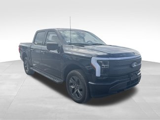 Used 2024 Ford F150 Lightning XLT image 1