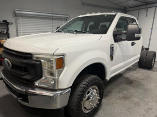 Used 2020 Ford F350 XL w/ Power Equipment Group image 1