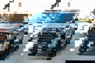 Used 2025 Toyota Tundra Limited image 1