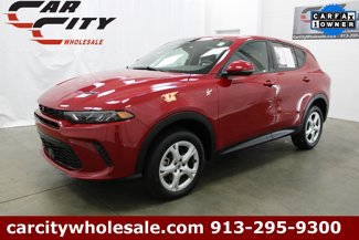 Used 2024 Dodge Hornet GT image 1