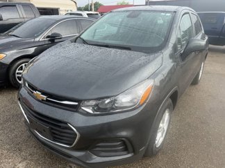 Used 2020 Chevrolet Trax LS w/ Tint and Cruise Package image 1