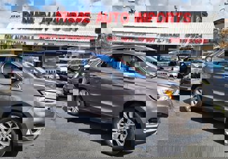 Used 2019 Ford Edge Titanium w/ Cargo Accessory Package image 1