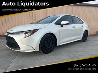 Used 2021 Toyota Corolla LE image 1