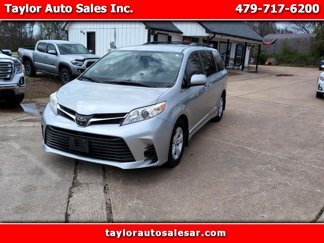 Used 2020 Toyota Sienna LE image 1