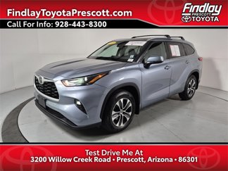 Certified 2022 Toyota Highlander XLE image 1