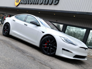 Used 2023 Tesla Model S Plaid image 1