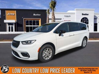 New 2025 Chrysler Pacifica Select image 1
