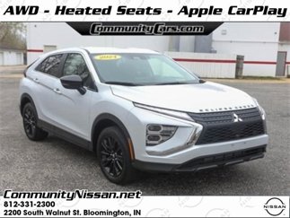 Used 2024 Mitsubishi Eclipse Cross LE image 1