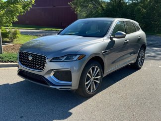 Used 2025 Jaguar F-PACE R-Dynamic S image 1